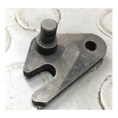 C-98-2001-R BASKI KOLU MENTEŞESİ SAĞ 15013200