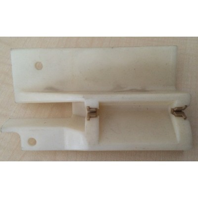 4114789 FİRİKSİYON GÖVDE PLASTİK TAKOZU