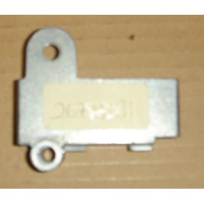 2679131 İPLİK VERME KOLU METAL MANDAL YATAĞI SAĞ